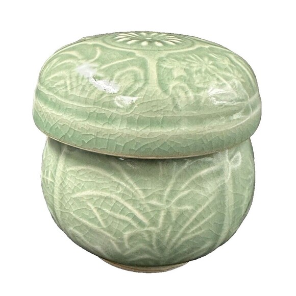 Celadon Porcelain Bamboo Floral Design Signed Caddy Pot Jar made in Korea 3 pc - Picture 3 of 12